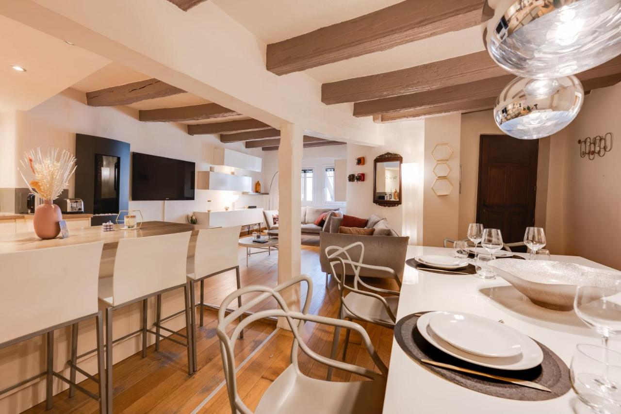 La Tour Du Lac - Beautiful Apartment In The Heart Of Annecy Kültér fotó