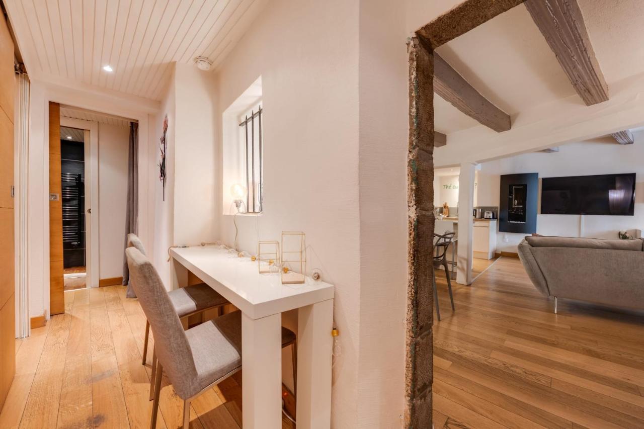 La Tour Du Lac - Beautiful Apartment In The Heart Of Annecy Kültér fotó